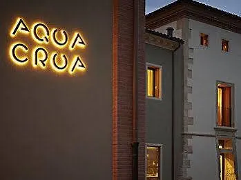 Konukevi Aqua Crua 4*
